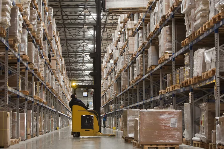 Warehouse associate