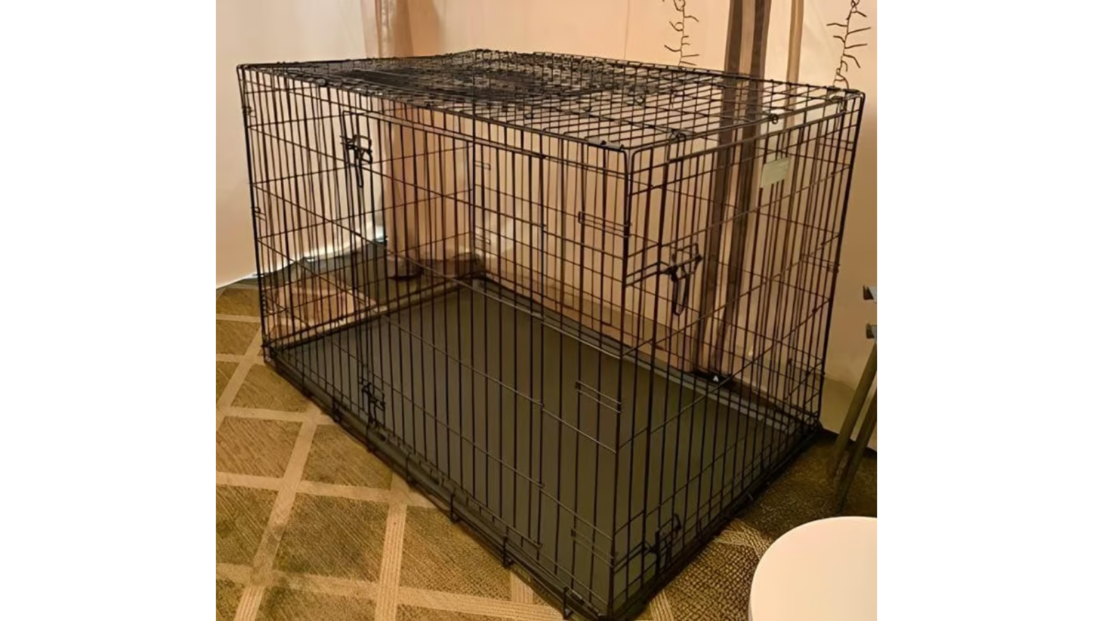 Dog crate large size