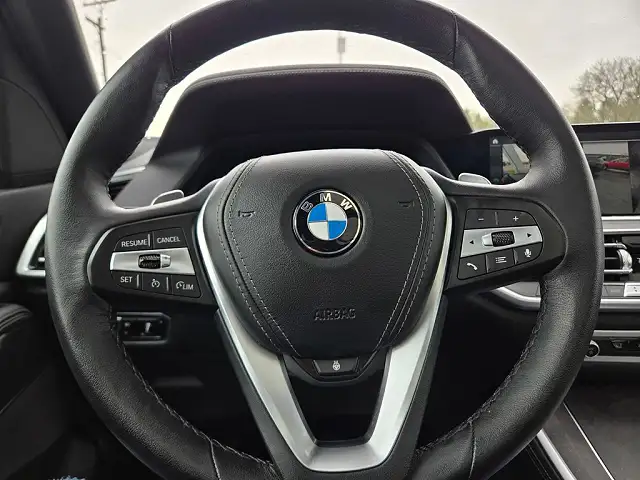 BMW X5 xDrive40i 2023 года