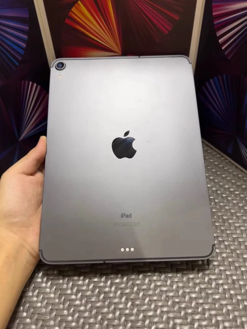 iPad Pro 11 inch